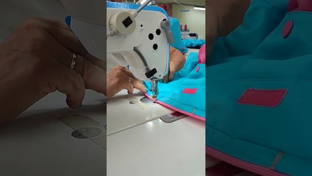 Процесс производства зимней куртки на девочку, модель 2359, Fox-cub