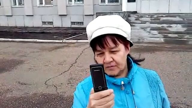 писатель Татьяна Масягутова разбивает мне камеру 24 апреля 2017 12:05 смотреть онлайн