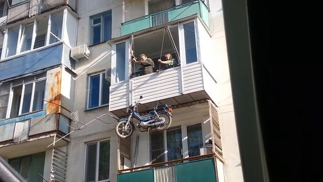 Прикол Мопед домой смотреть онлайн