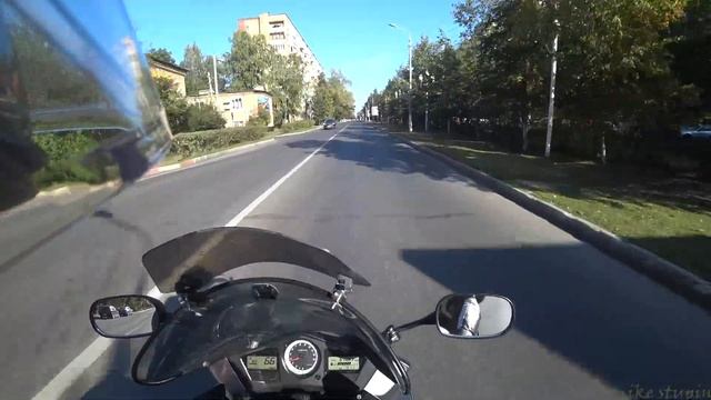 Как выжить на мотоцикле в маленьком городе | меры предосторожности на мотоцикле смотреть онлайн