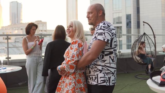 «История джаза» на крыше: от регтайма 30-40-х до Modern Jazz / ROOFEVENTS.RU смотреть онлайн