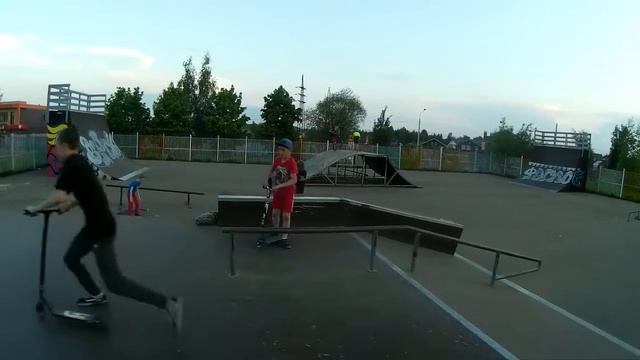 Играем в GAME OF SCOOT на 15 000 рублей! смотреть онлайн