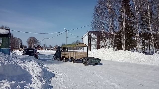 кто-то ездит на оленях а я на паровозе . маршрут - Ягурьях , Затон , Согом , Матка , Вашингтон . смотреть онлайн