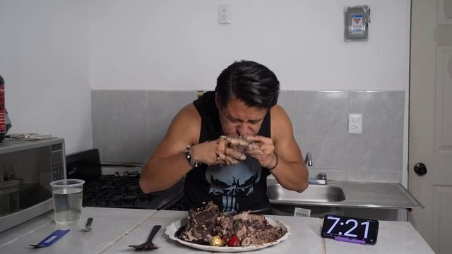 El RETO del PASTEL DE BRUCE que NADIE HA INTENTADO ? | **Podré Superar a La Ficción???? смотреть онлайн