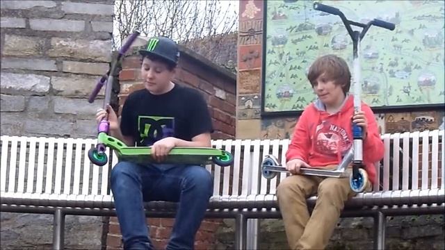 Jack Pengelly & Ash Gaylard scooter check + clips смотреть онлайн