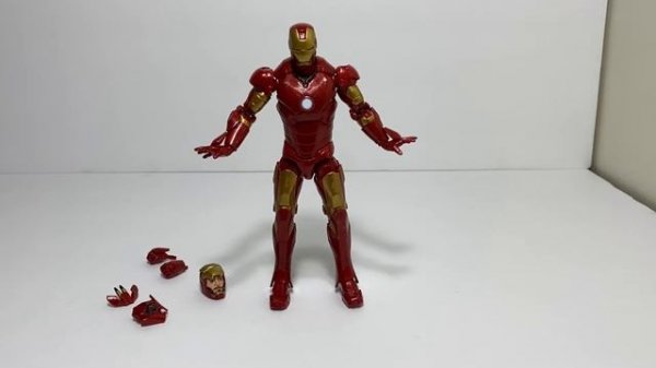 Marvel Legends Iron Man Mark 3 Infinity Saga Hasbro Review