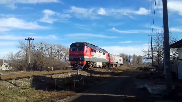 "10 лет не было и вот" ТЭП70БС-171 с вагоном Дефектоскопом вд-умт-2 с перегоном Элиста-Палагиада. смотреть онлайн