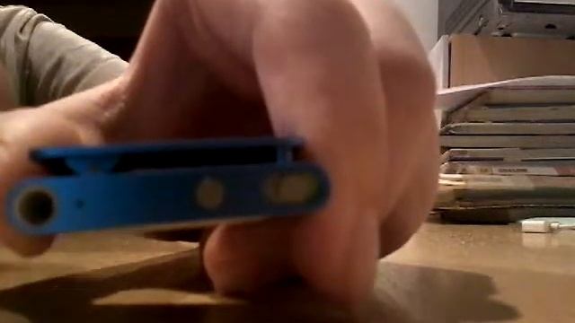 Apple Ipod Shuffle 2GB-Обзор