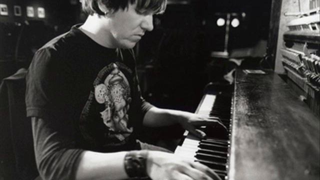 Elliott Smith - Tomorrow Tomorrow смотреть онлайн