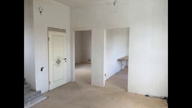 Дом 300кв.м. на 6.6 сотках в Александровке