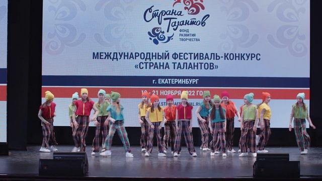 Шапка, Эверест, 2022г смотреть онлайн