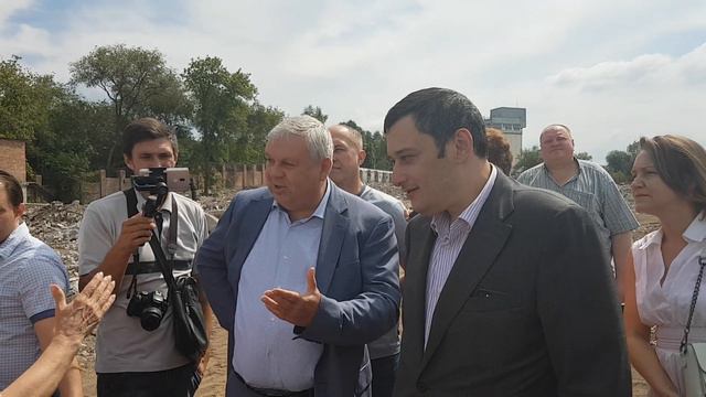 Леушкин: на территории завода клапанов нет памятника смотреть онлайн