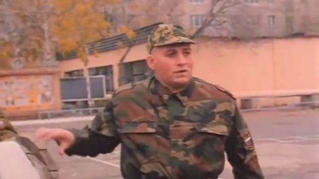 ДМБ )1.avi смотреть онлайн