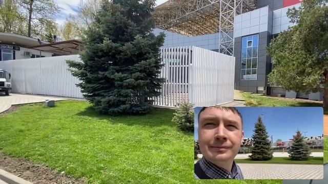 Анапа в начале мая 2021 г. 6 мая идём по центральной аллее от моря до фонтанов и потом до магазина. смотреть онлайн