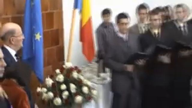 Cáre Simeon II u Stár Bišnov -- 3 смотреть онлайн