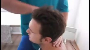 Классический массаж головы