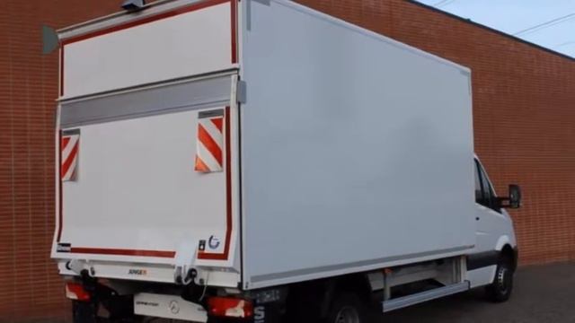 Mercedes-Benz Sprinter 516 CDI 432 CCmet Junge bak en laadlift | Used 1 смотреть онлайн