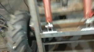 минипогрузчик установка цилиндров подъёма стрелы