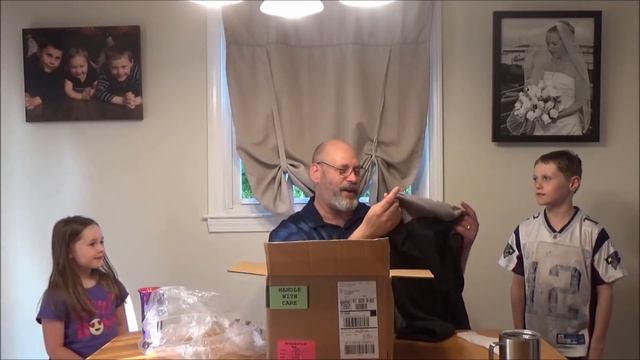 Unboxing New Diablo 3 Summer Swag Sent To Me By Blizzard Entertainment смотреть онлайн