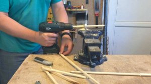 Как самому быстро сделать заглушки под косой шуруп без спец. инструмента.