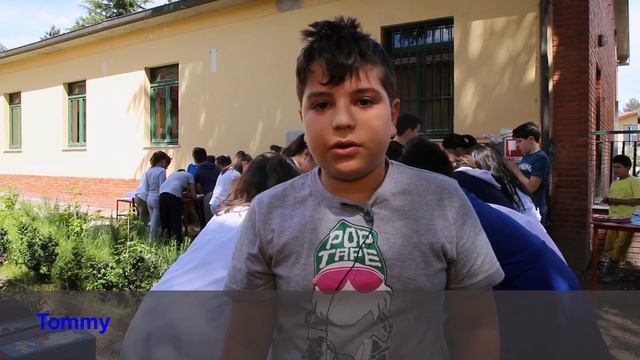 Per «Storie che raccontano il futuro» la scuola Alberto Burri di Trestina (PG) смотреть онлайн