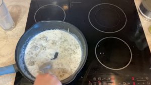 Белый соус для пиццы ?, пицца с морепродуктами , карбонара , простой соус