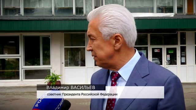 Владимир Васильев посетил Лихославль смотреть онлайн