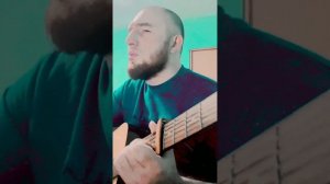 В детстве я помню была мечта на гитаре @user-qk4hx6cp7x