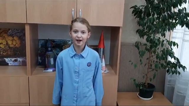 Холина Виктория читает стихотворение «Мамочка любимая»