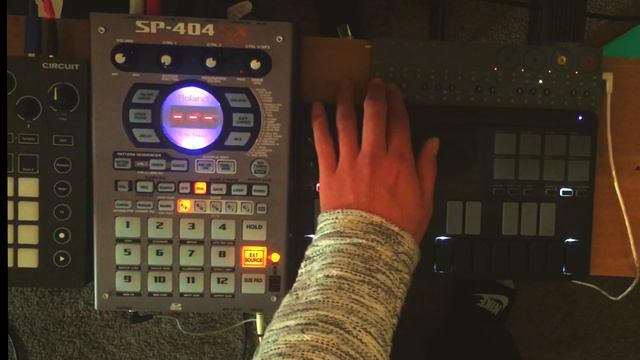 Dawless jam Jamuraii OP-Z ft. Sp404sx ft. Korg nanokey studio смотреть онлайн