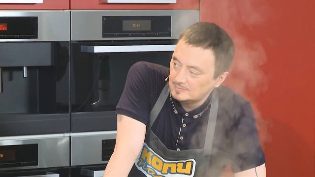 Кулинарное шоу Кремова и Хрусталёва «Копипаста». Первый выпуск с Борисом Смолкиным. Запись 2012 год