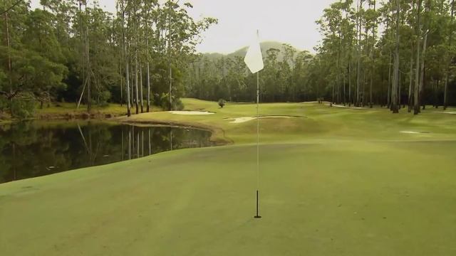 Golf Getaway at Bonville Golf Resort | The Augusta of Australia смотреть онлайн