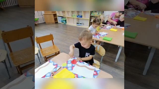 Аппликация "Большие и маленькие мячики" смотреть онлайн