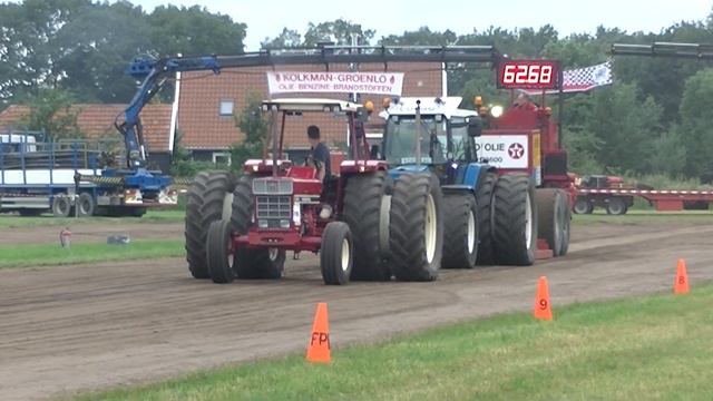 Trekkertrek Eibergen 29 Juli 2017 - Marcel Beltman en Jarno Hartkamp - 10 ton Duoslep. смотреть онлайн
