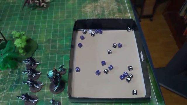 SoloHammer 100 Subs Special! 300pt Space marines and 300pt Tau vs 600pt Tyranids! смотреть онлайн