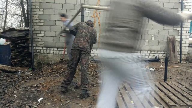 В Garage: Самостоятельный монтаж свайного фундамента. смотреть онлайн
