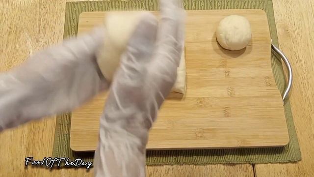 Cheese Pizza Buns By Food Of The Day. смотреть онлайн