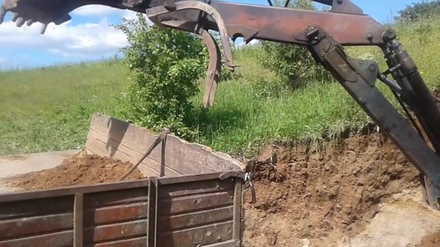 КОП ЮМЗ эо2621 мтз 82 т 40 берег озера