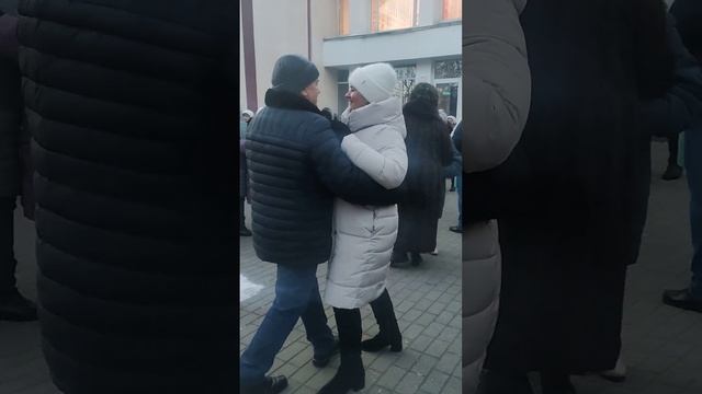 Белым снегом.....04.12.22 Гомель парк Луначарского ? смотреть онлайн