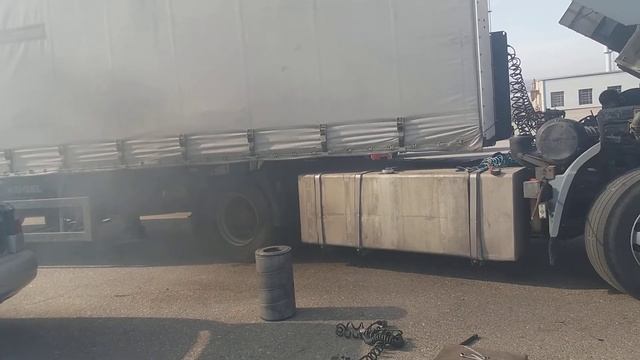 Замена ПЛД секции, и снова в бой! смотреть онлайн
