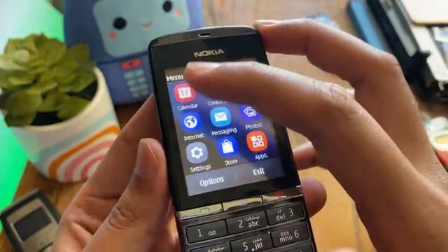 Nokia Asha 300 (2011) | Vintage Tech Showcase | Using The Nokia Asha 300 In 2022? | Retro Review смотреть онлайн