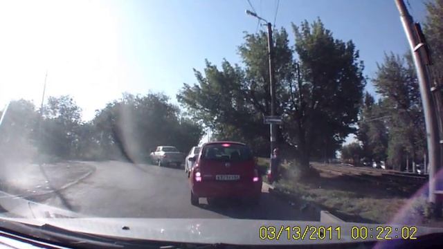 нисан микра аврия смотреть онлайн