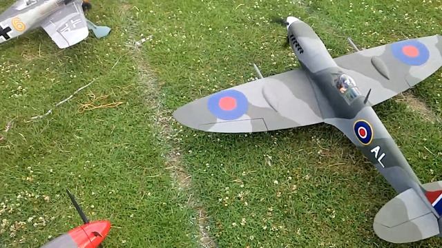 Warbird replica spitfire ground tests and pre flight checks смотреть онлайн