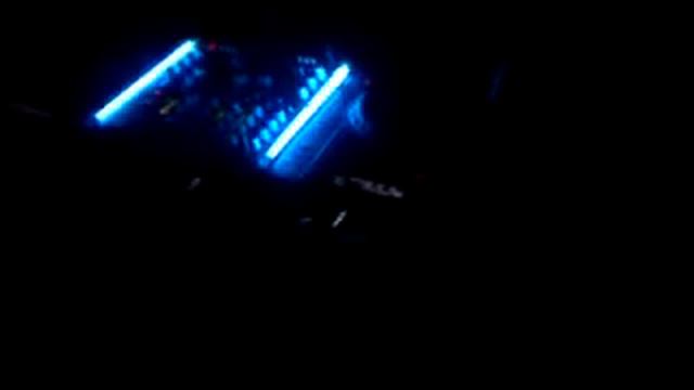 Mixážní pultík with neons смотреть онлайн