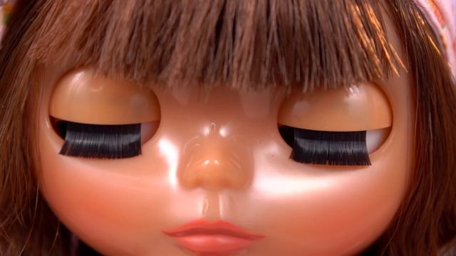 МИНУСЫ оригинала Blythe! Что с волосами??Обзор Нео Блайз Ананасовая Принцесса/распаковка смотреть онлайн