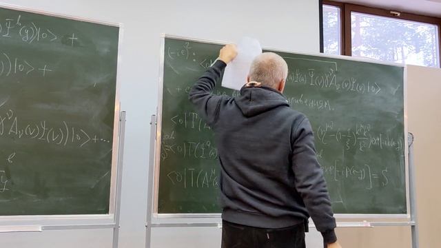 Квантовая теория поля II, лекция 4 смотреть онлайн