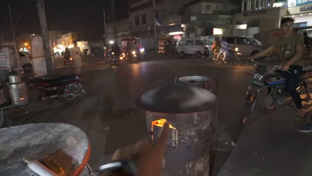 Sialkot Street Food Level 9999 (Best TEA of Pakistan) смотреть онлайн