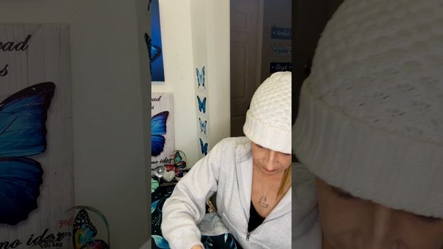 IT’S COMPLICATED (Timeless) смотреть онлайн