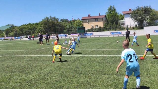 11 06 22 Лидер 13 Зоркий г Красногорск первый тайм смотреть онлайн