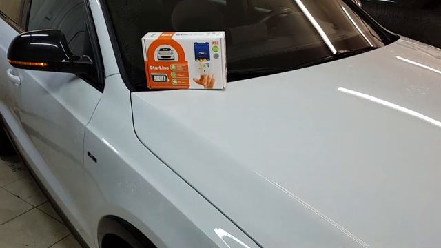 Установка охранного комплекса StarLine A93 на Audi Q3 смотреть онлайн
